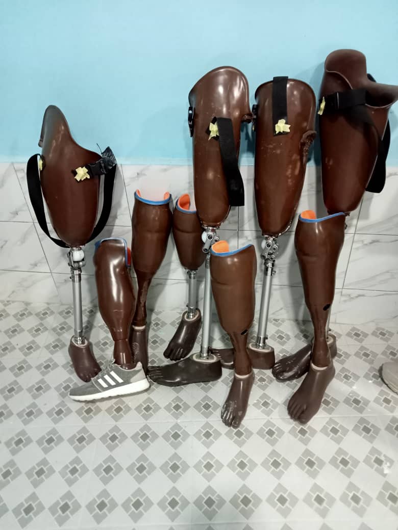 Custom orthotic brace